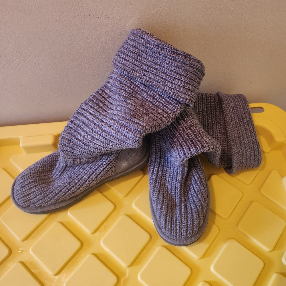 Cozy Gray Knit Boots